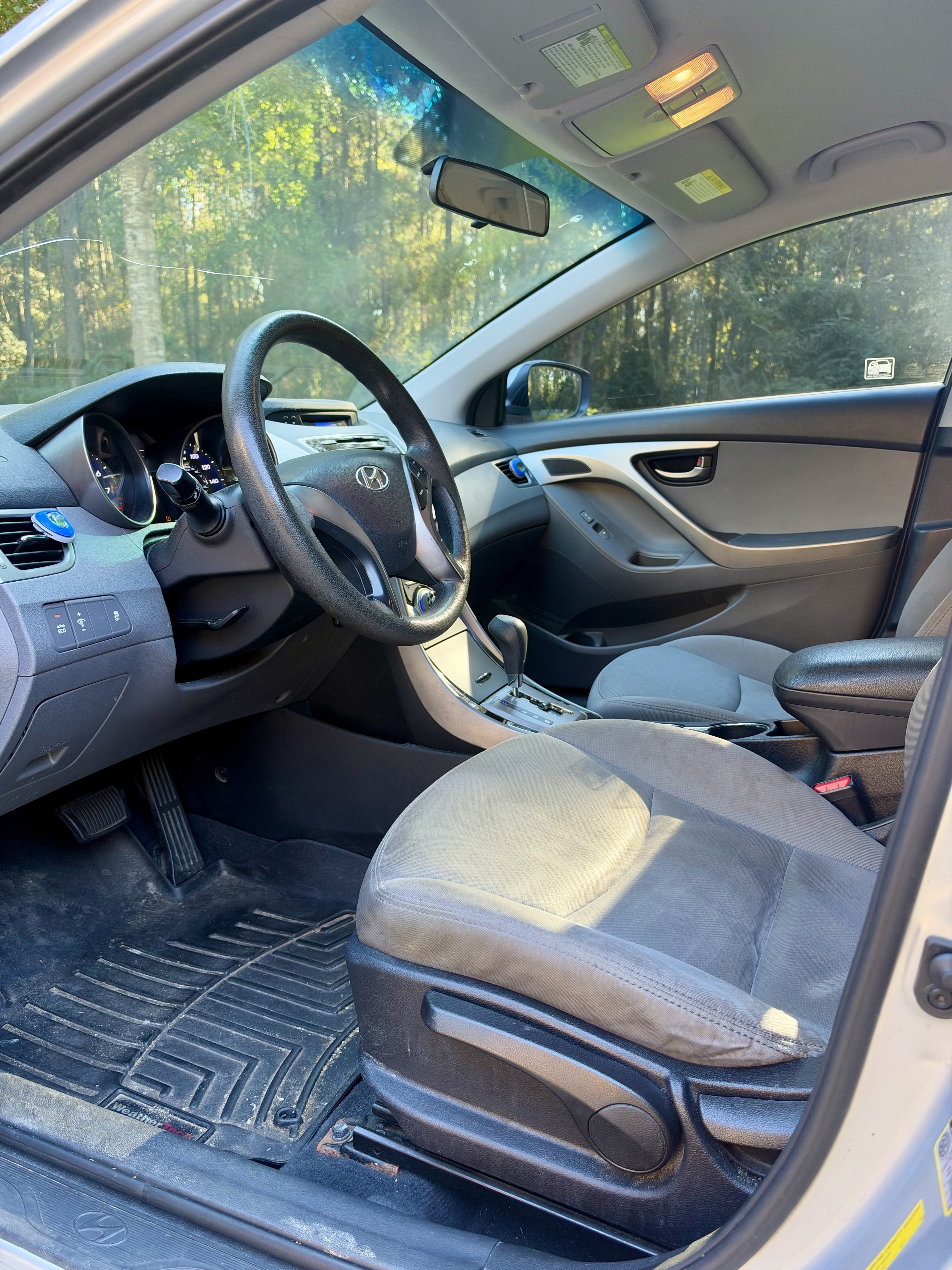 Used 2013 Hyundai Elantra GLS FWD image 10
