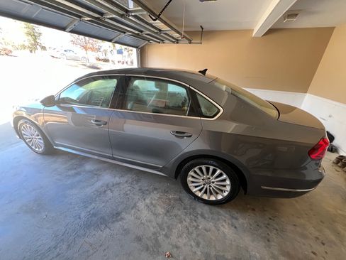 Used 2016 Volkswagen Passat 1.8T SE image 5