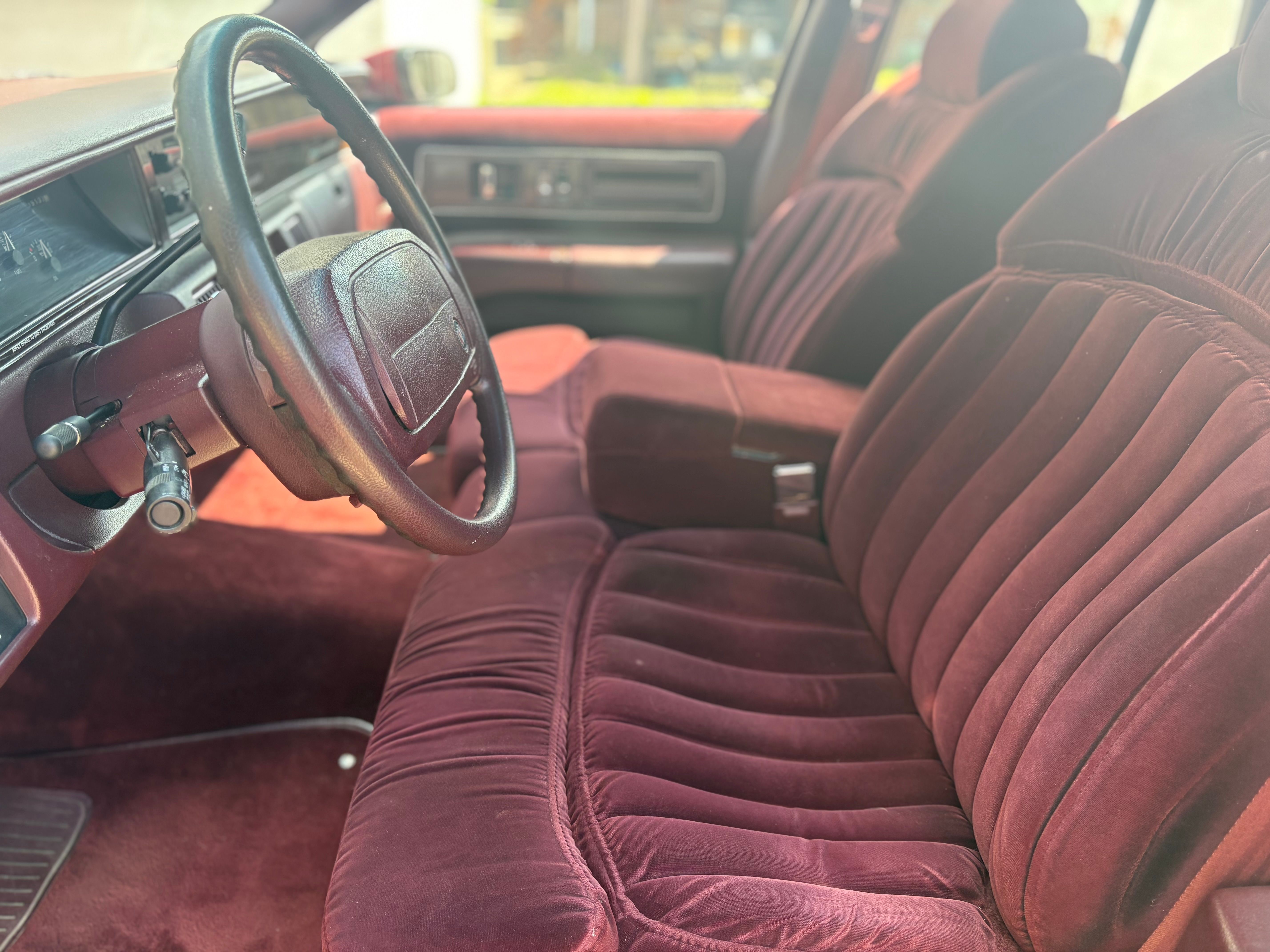 Used 1993 Buick Roadmaster Sedan RWD image 16