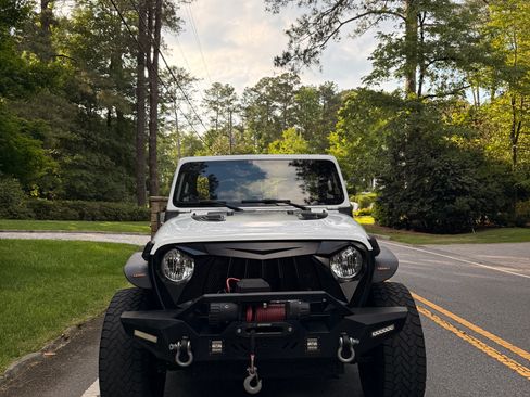 Used 2021 Jeep Wrangler Unlimited Sport AWD/4WD image 11