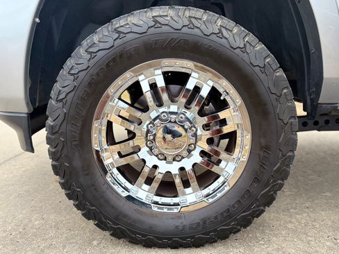 Used 2023 RAM 2500 Limited image 19