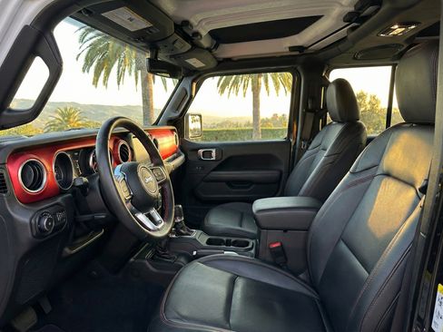 Used 2020 Jeep Wrangler Unlimited Rubicon image 5