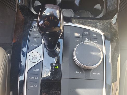 Used 2024 BMW X3 sDrive30i w/ Convenience Package image 12