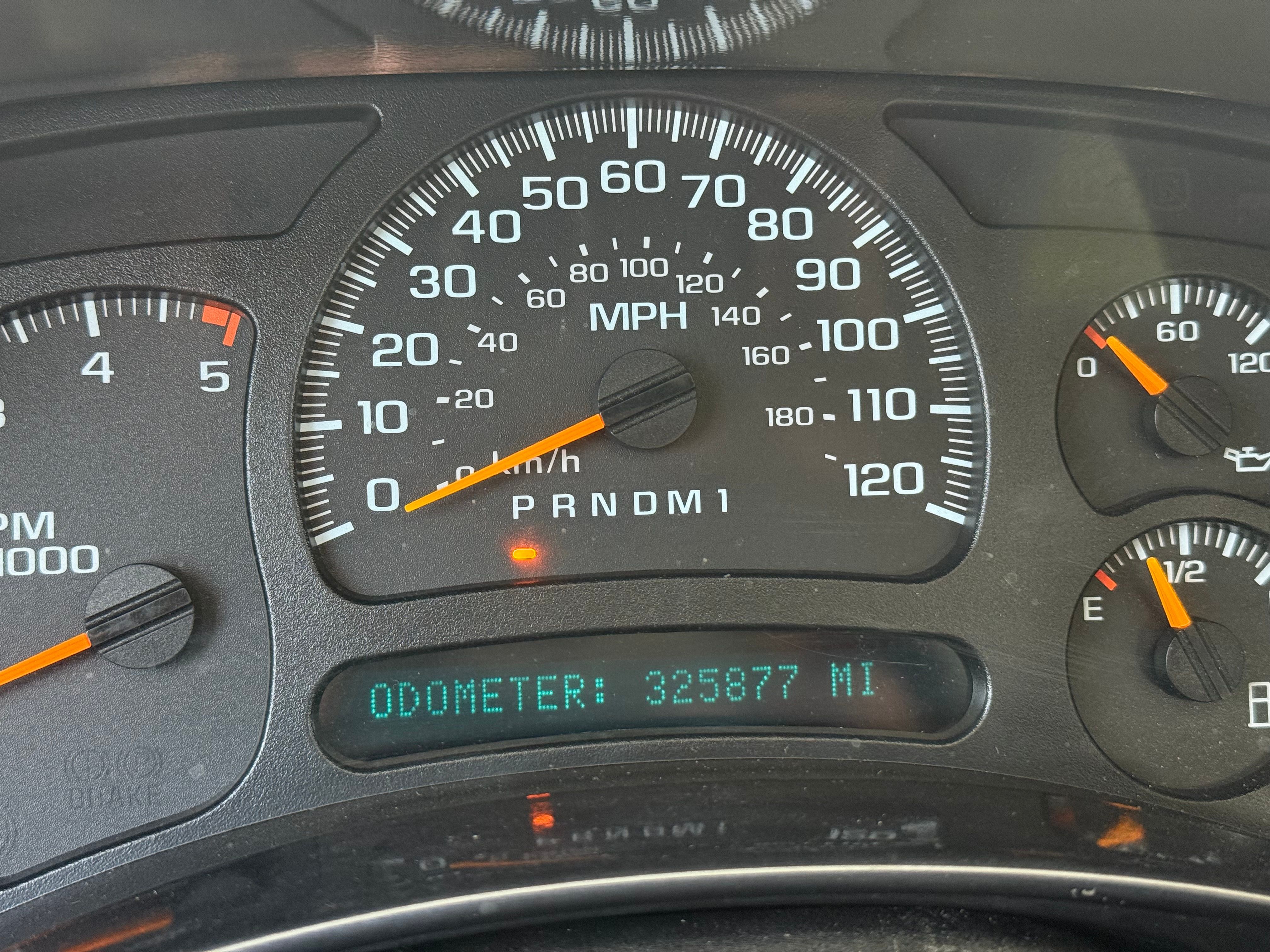 Used 2007 Chevrolet Silverado 2500 LT w/ Heavy-Duty Power Package AWD/4WD image 14
