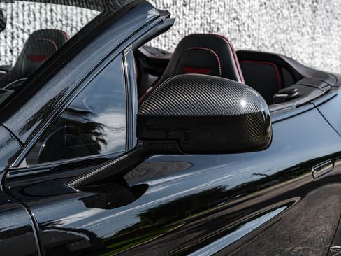 Used 2015 Aston Martin Vanquish Volante image 14