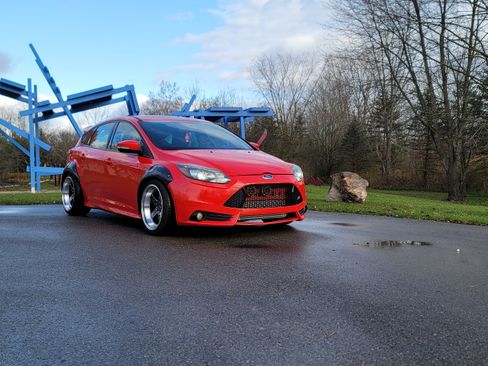Used 2013 Ford Focus ST image 5