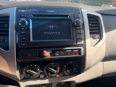 Used 2013 Toyota Tacoma PreRunner w/ TRD Off-Road Pkg image 20