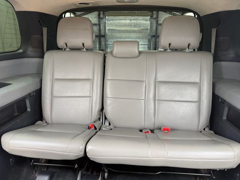 Used 2017 Toyota Sequoia SR5 RWD image 9