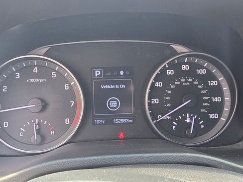 Used 2017 Hyundai Elantra Limited FWD image 6