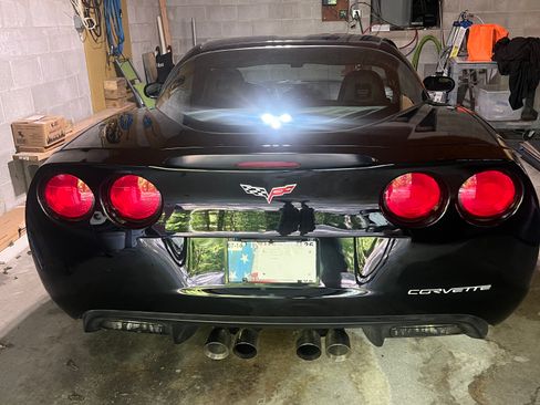 Used 2013 Chevrolet Corvette Grand Sport RWD image 2