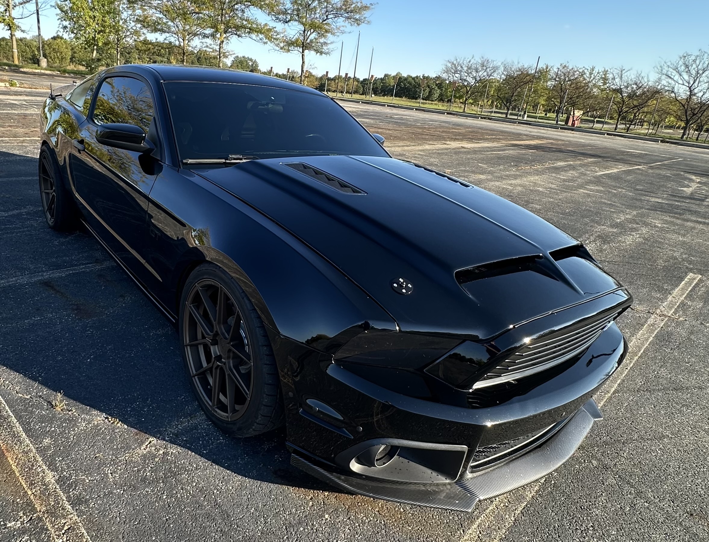 Used 2014 Ford Mustang GT RWD image 12