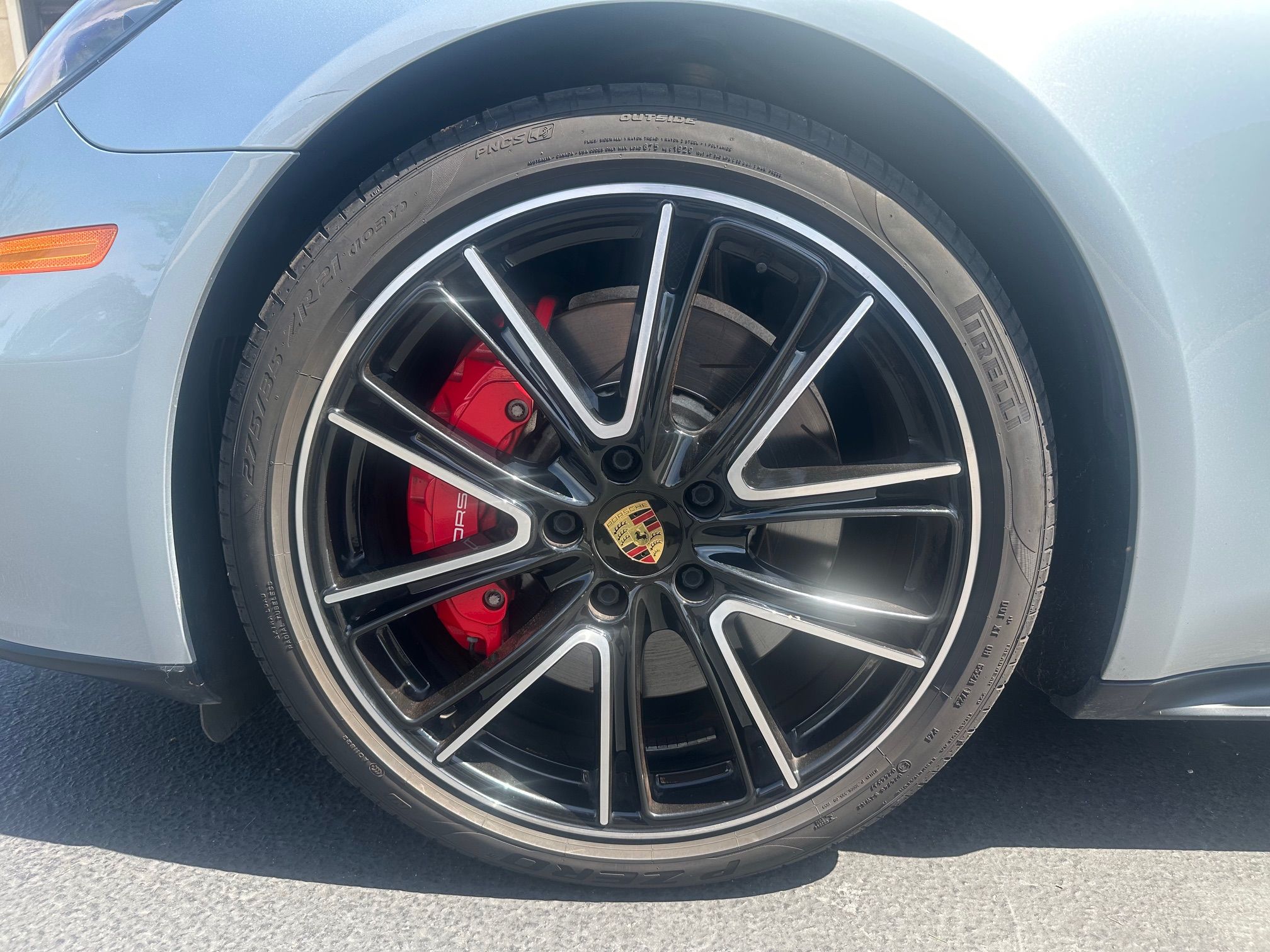 Used 2019 Porsche Panamera GTS AWD/4WD image 15