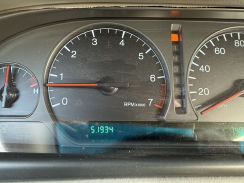 Used 2002 Cadillac Eldorado ESC w/ Preffered Equipment Group image 10