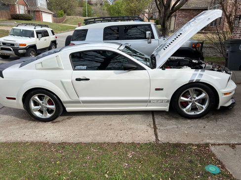 Used 2007 Ford Mustang GT Premium RWD image 18