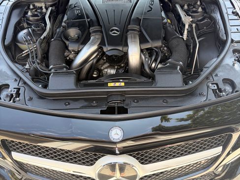 Used 2013 Mercedes-Benz SL 550 w/ Premium Pkg image 19