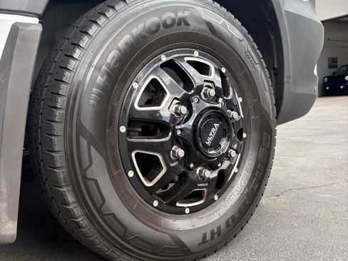 Used 2014 Mercedes-Benz Sprinter 3500 image 5