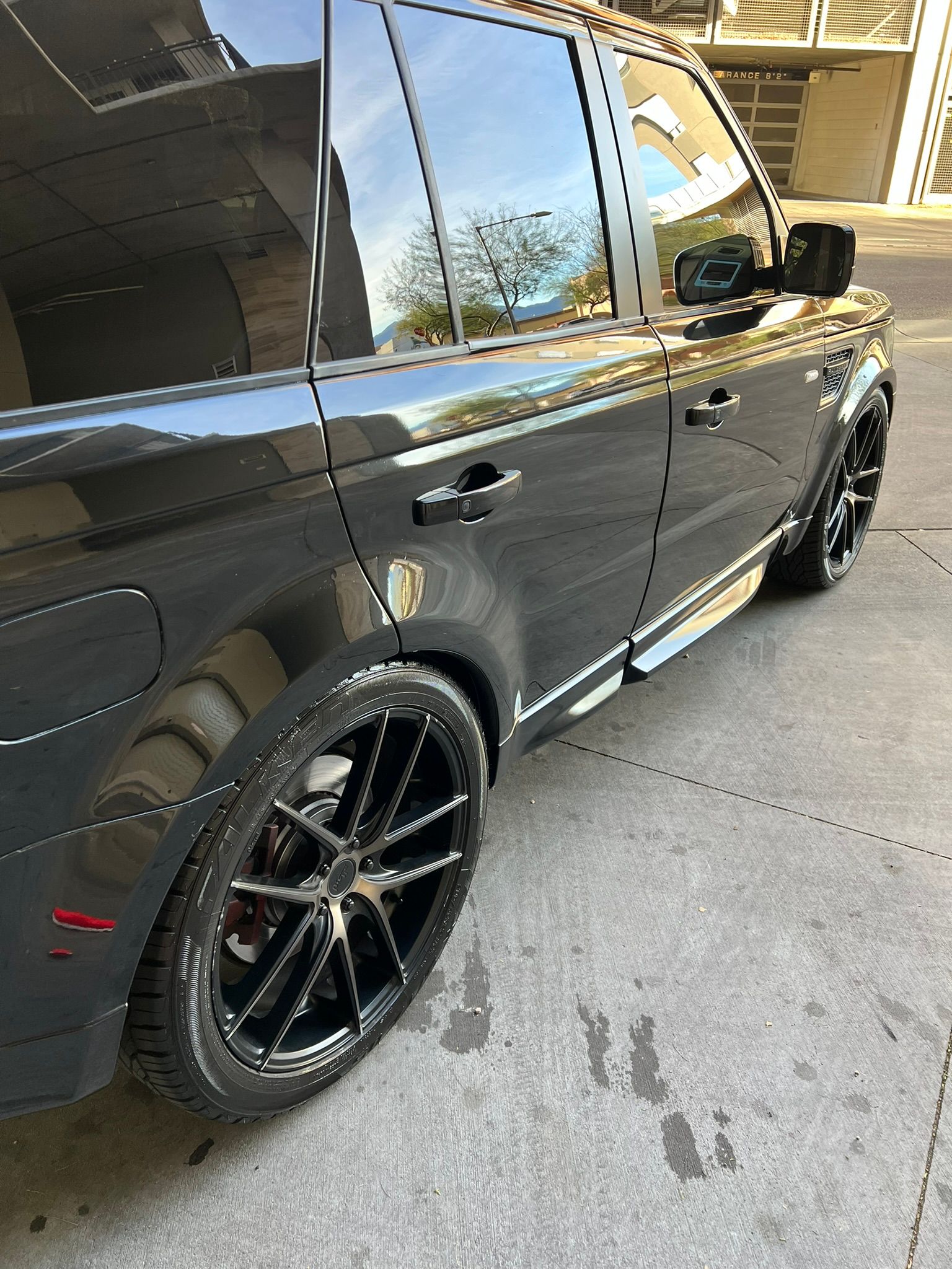 Used 2012 Land Rover Range Rover Sport Autobiography AWD/4WD image 12