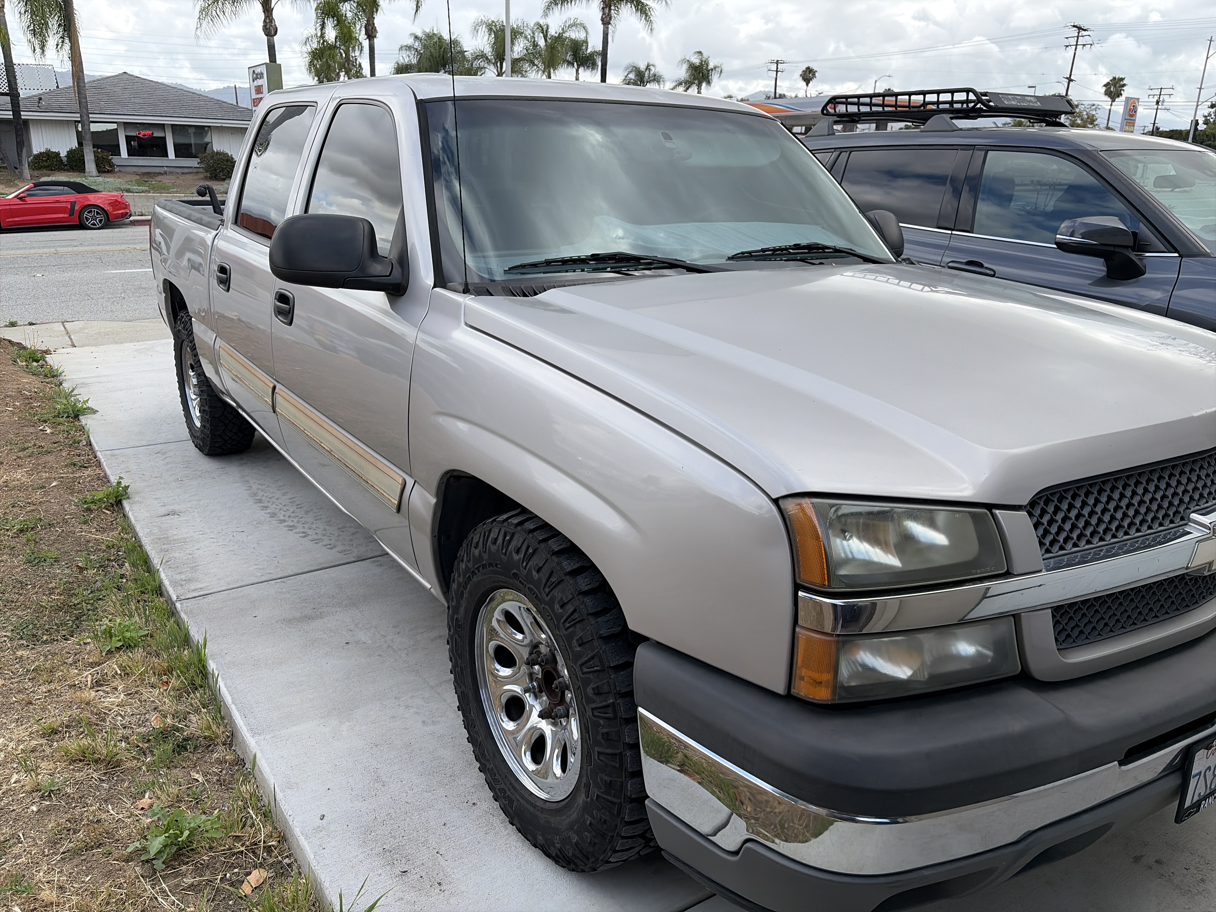Used 2005 Chevrolet Silverado 1500 LS w/ Light Duty Power Package RWD image 1