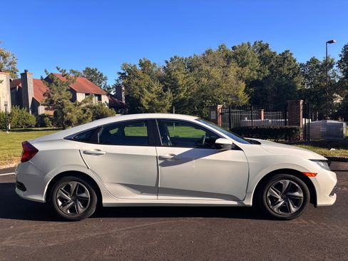 Used 2020 Honda Civic LX image 8