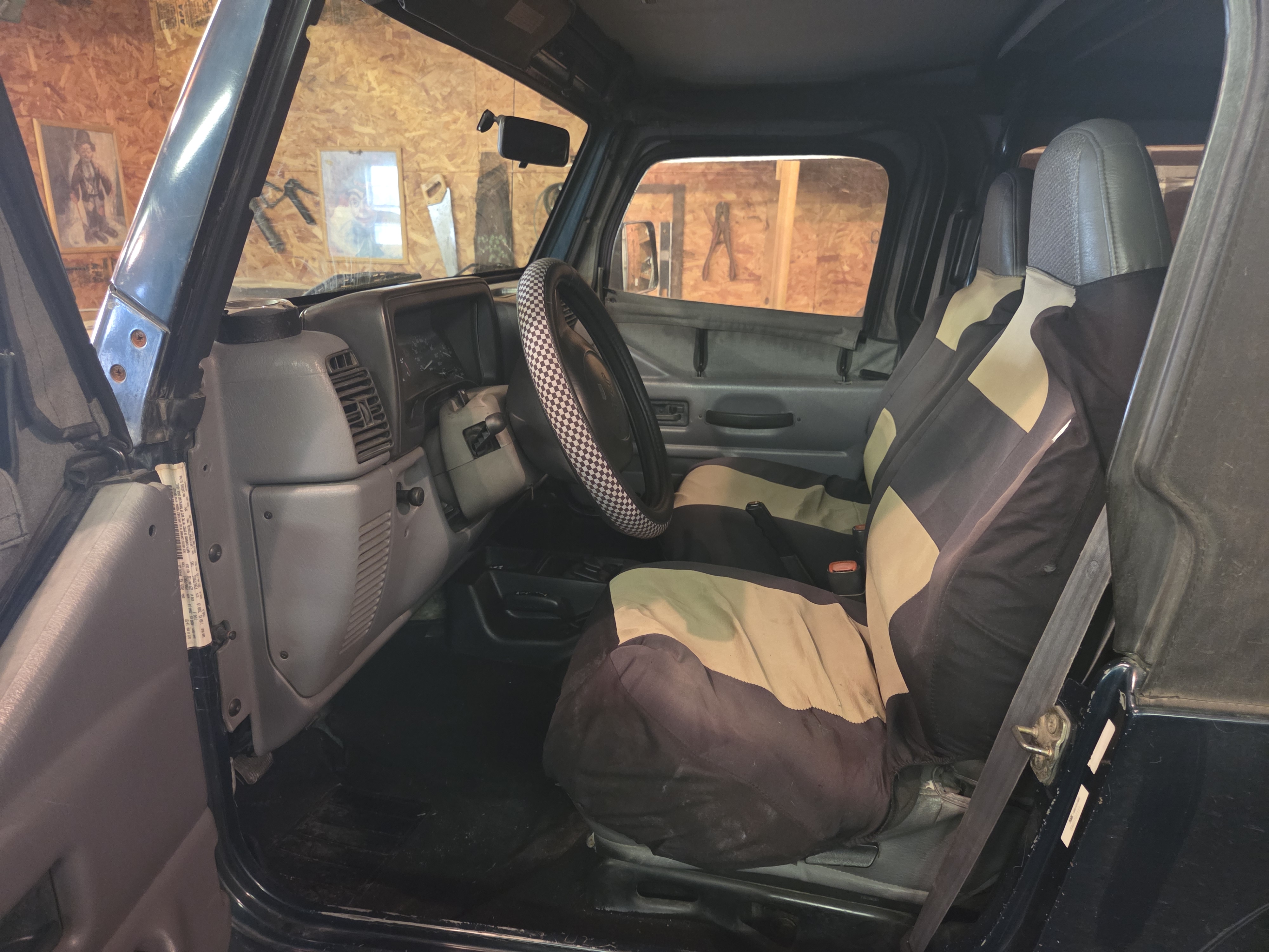 Used 1998 Jeep Wrangler SE AWD/4WD image 6