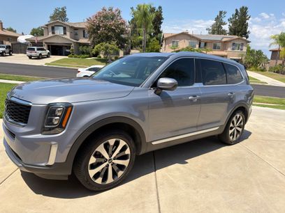 Used 2022 Kia Telluride EX w/ EX Premium Package