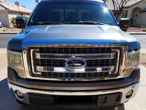Used 2013 Ford F150 XLT w/ Luxury Equipment Group image 2
