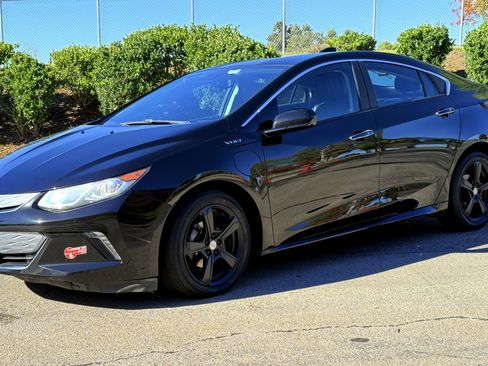 Used 2018 Chevrolet Volt LT w/ LT Driver Confidence Package image 12