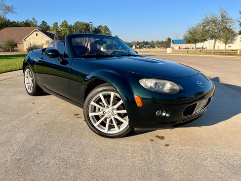 Used 2008 MAZDA MX-5 Miata Grand Touring w/ Premium Pkg RWD image 13