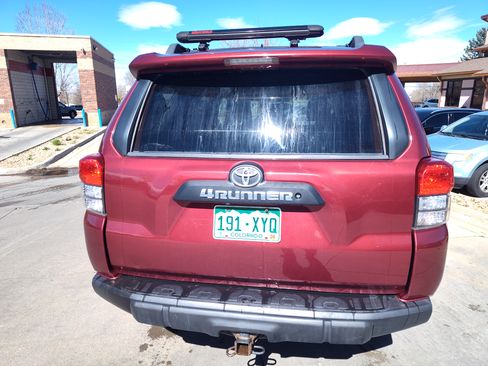 Used 2011 Toyota 4Runner Trail image 9