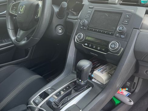 Used 2016 Honda Civic LX image 10