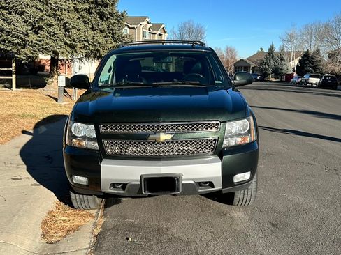 Used 2013 Chevrolet Avalanche LT w/ Suspension Package, Off-Road image 8