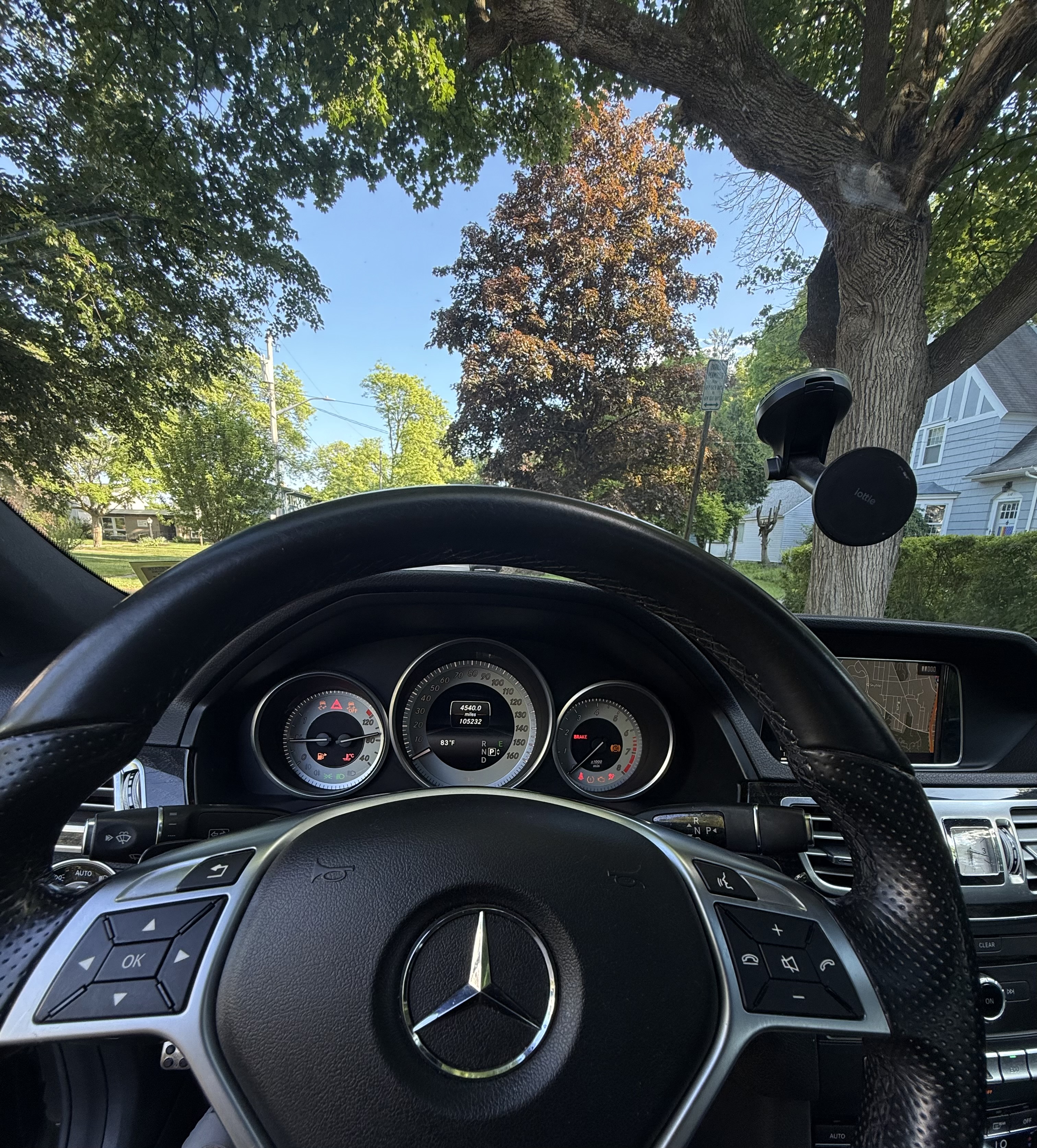Used 2016 Mercedes-Benz E 350 4MATIC Sedan image 11