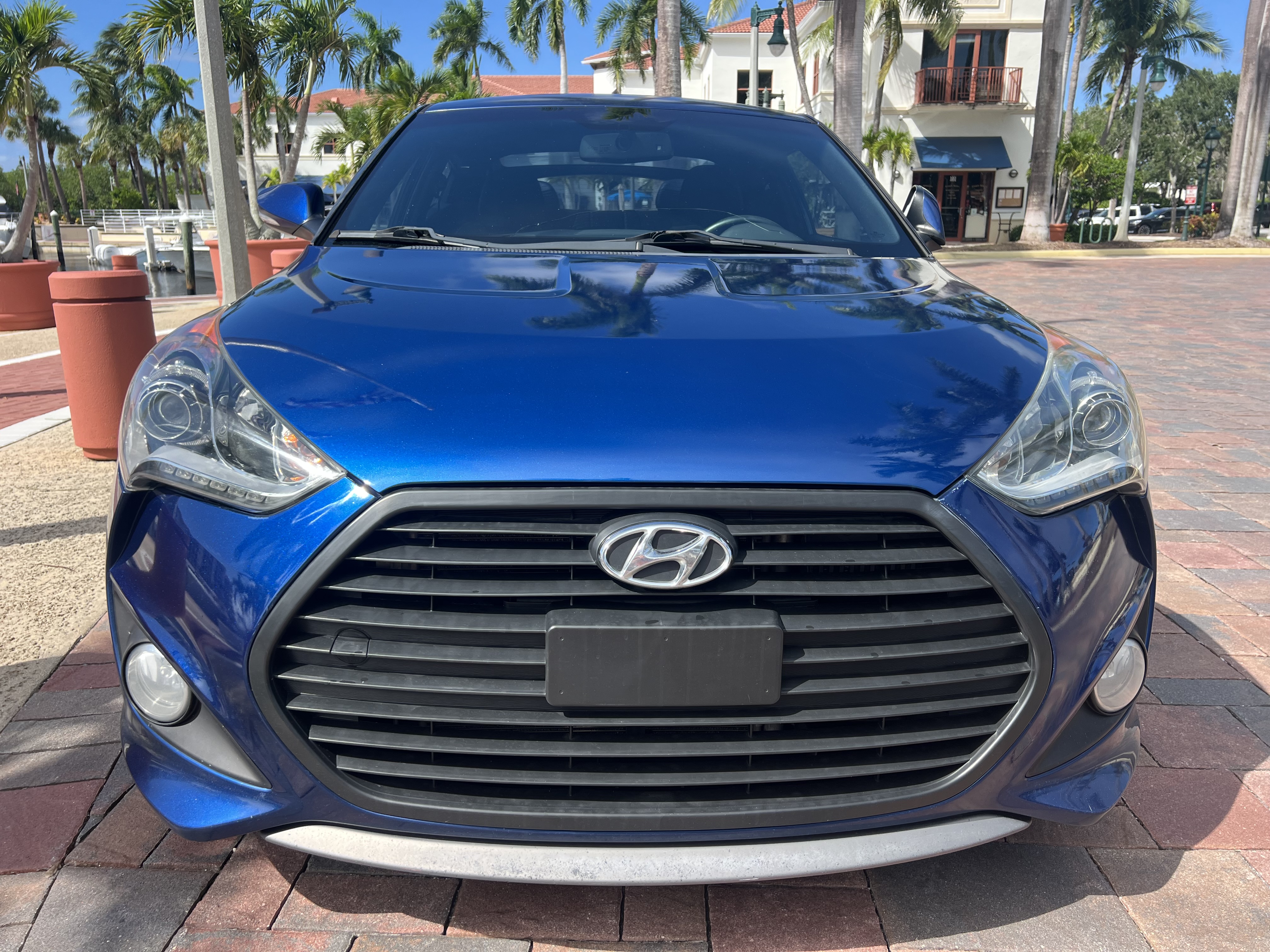 Used 2016 Hyundai Veloster Turbo FWD image 8