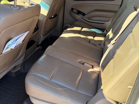 Used 2015 GMC Yukon XL SLT w/ Open Road Package image 18