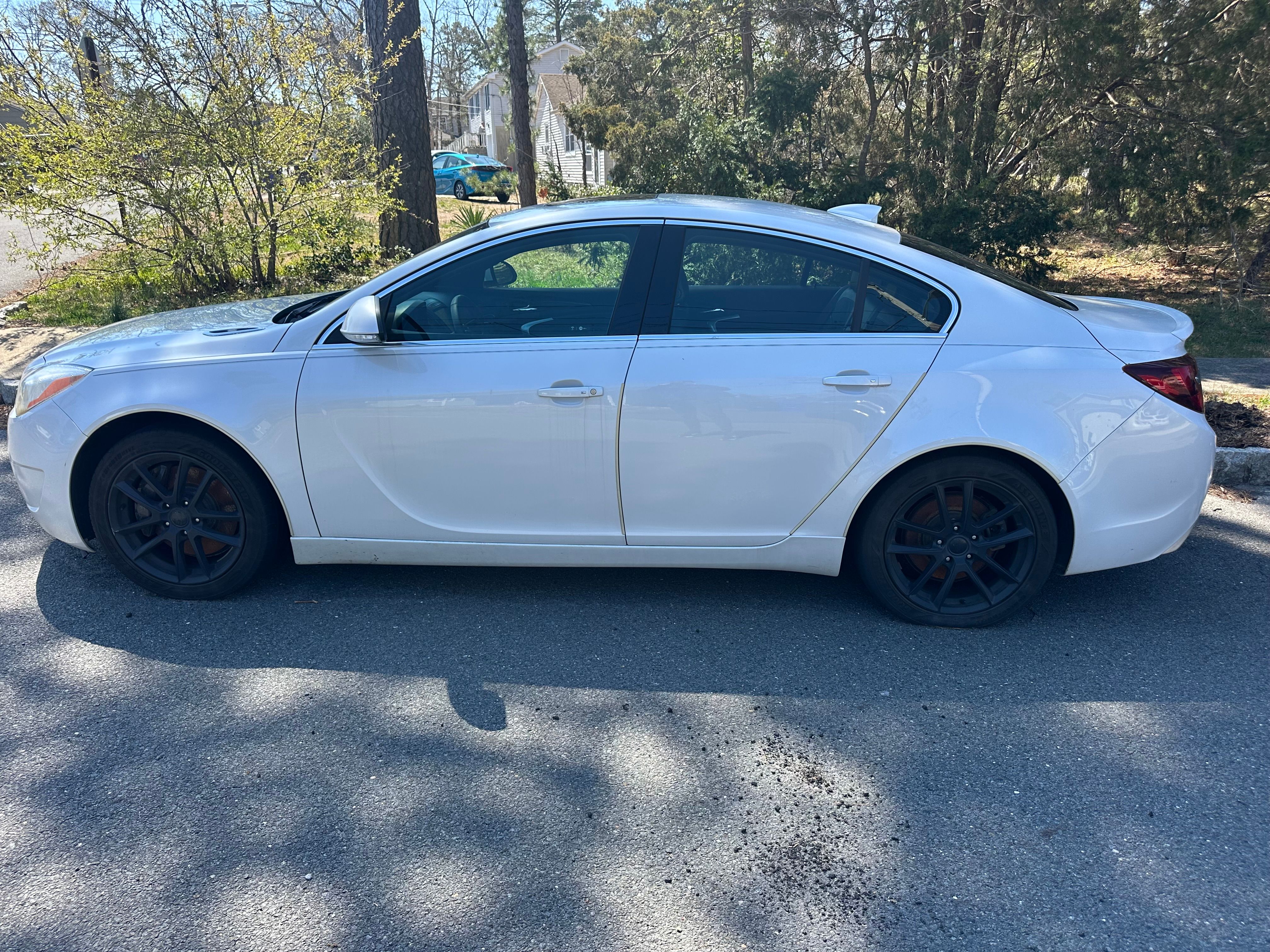 Used 2016 Buick Regal GS FWD image 1