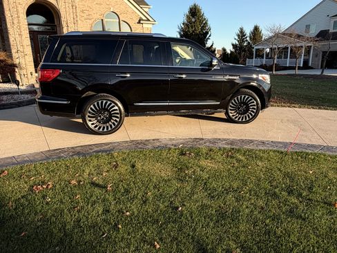 Used 2019 Lincoln Navigator Black Label image 8