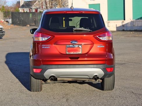 Used 2014 Ford Escape SE image 8