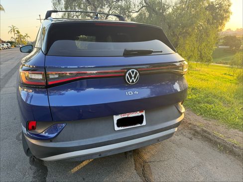 Used 2021 Volkswagen ID.4 1st Edition image 12