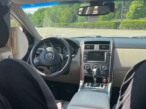 Used 2009 MAZDA CX-9 Grand Touring w/ Grand Touring Assistance Pkg image 9