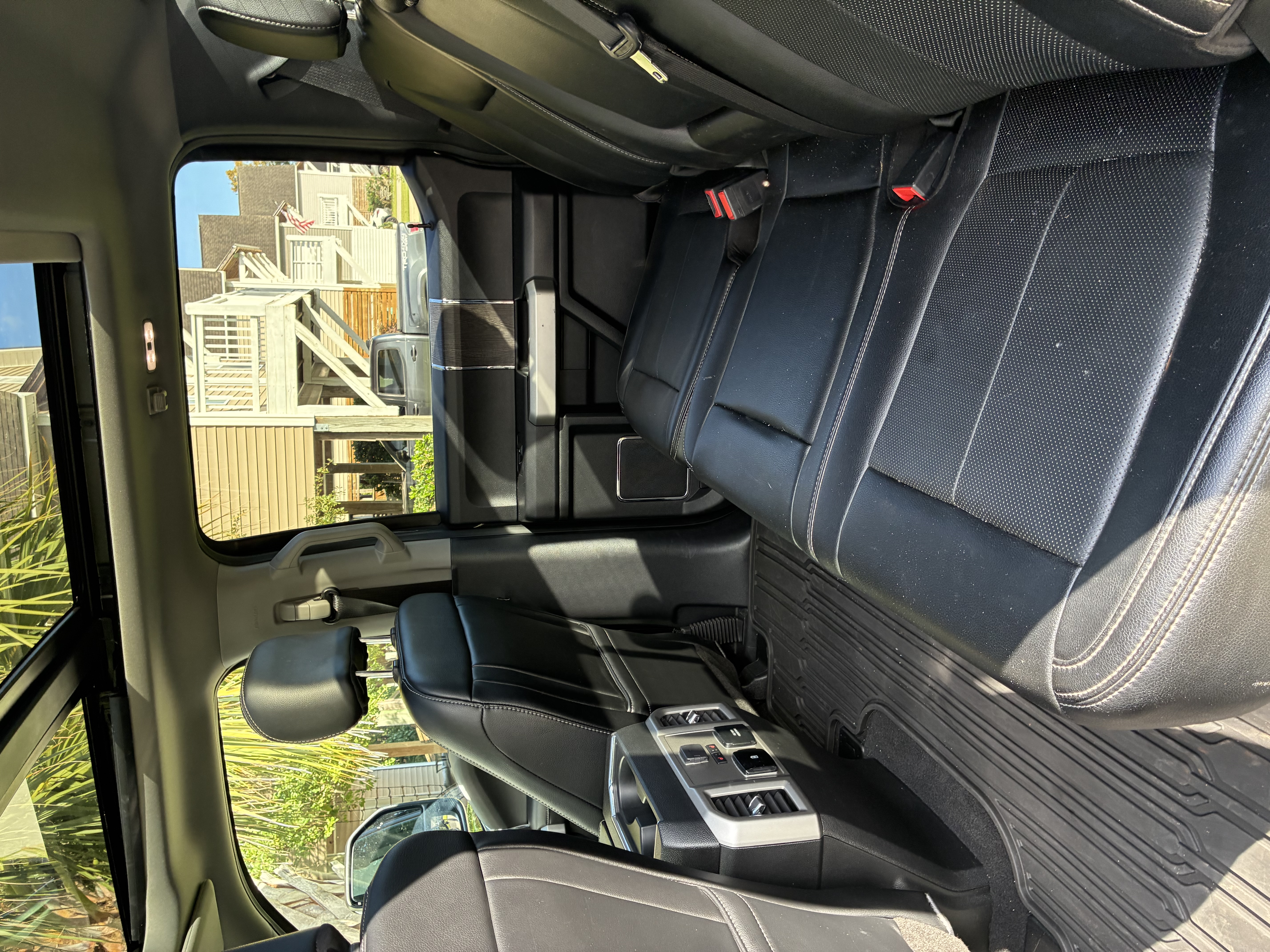 Used 2021 Ford F250 Lariat AWD/4WD image 5
