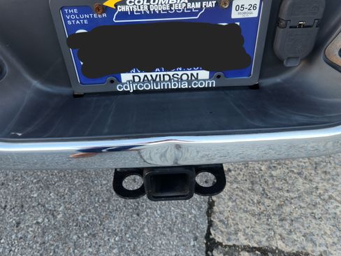 Used 2018 RAM 2500 Tradesman w/ Chrome Appearance Group image 15