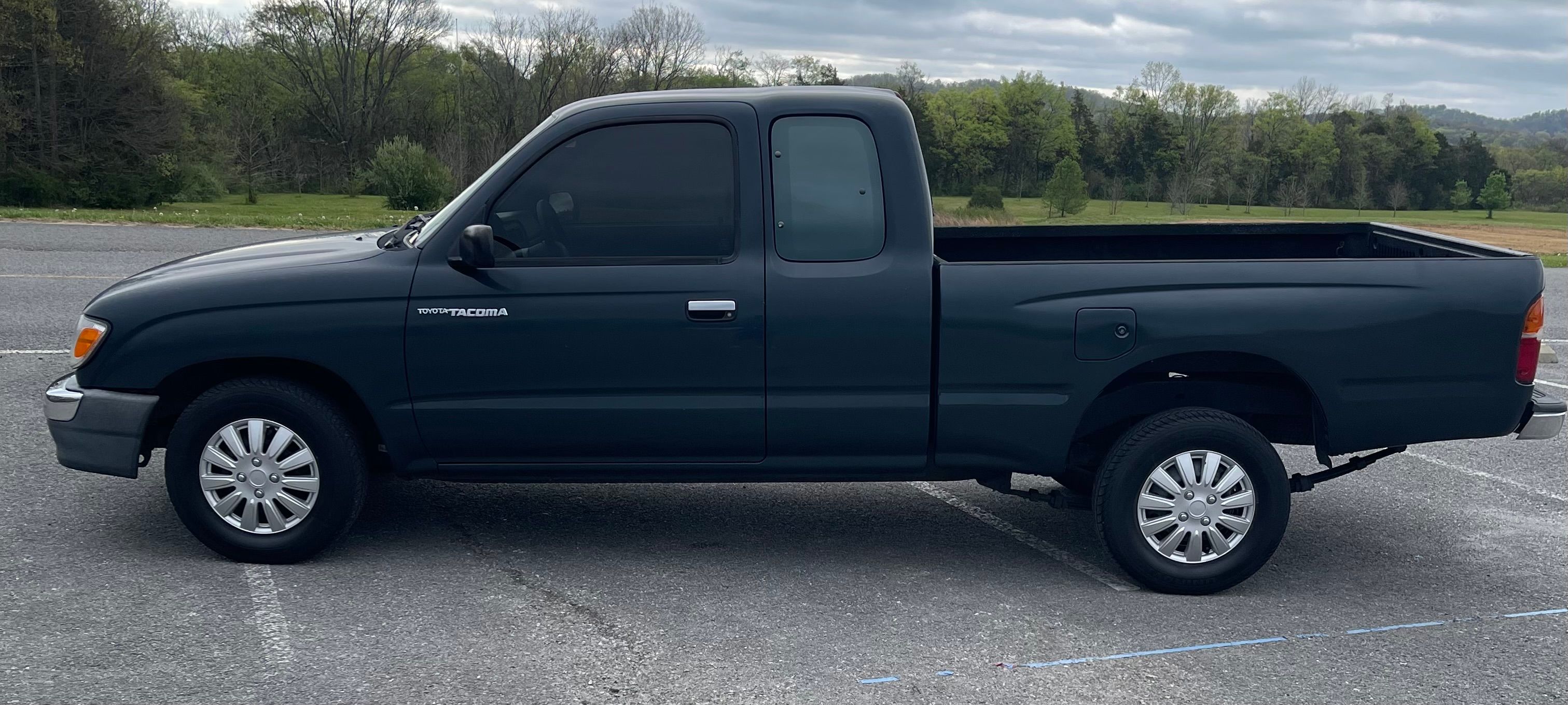 Used 1998 Toyota Tacoma 2WD Xtracab image 6