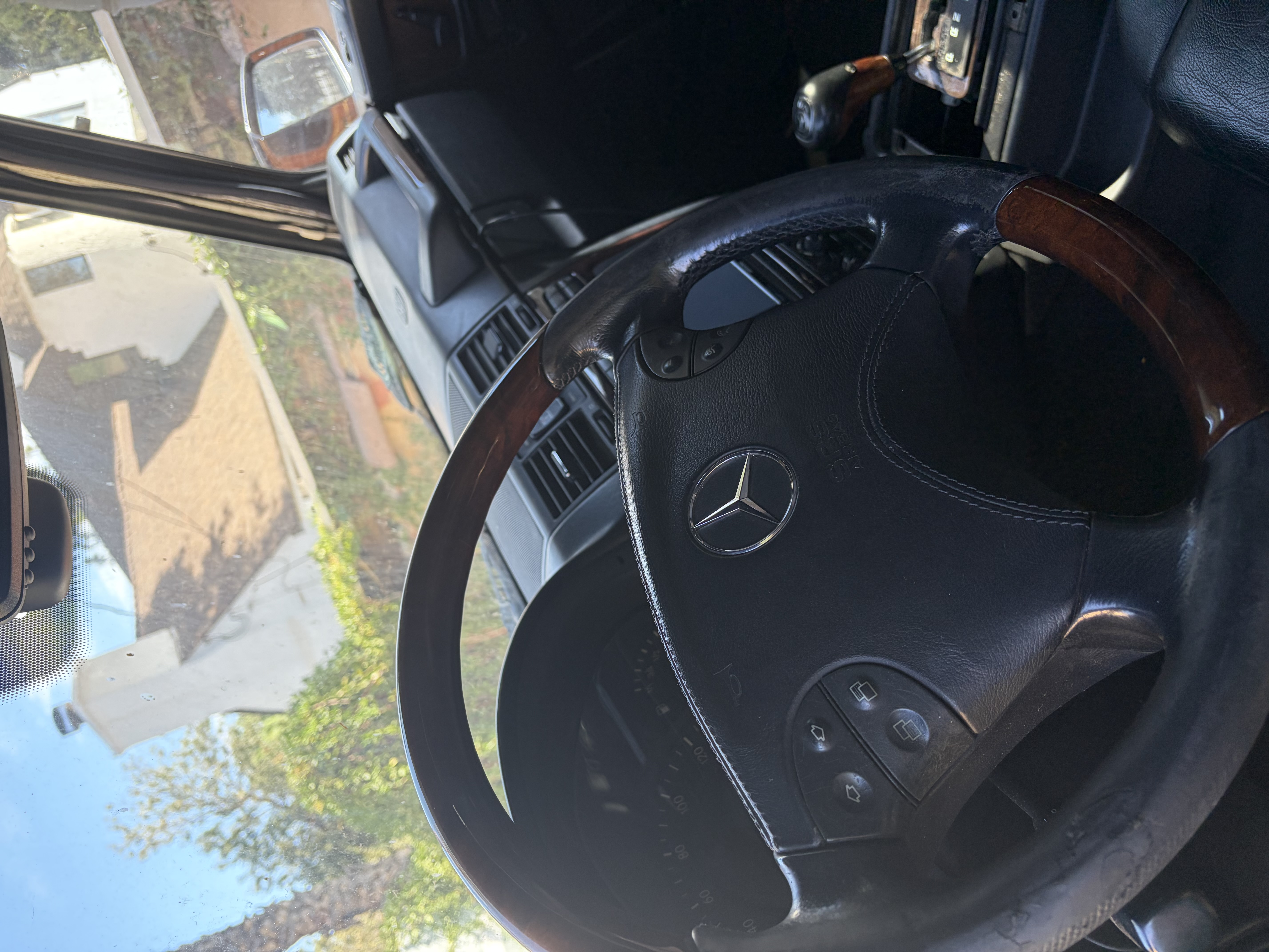 Used 2002 Mercedes-Benz G 500 image 16