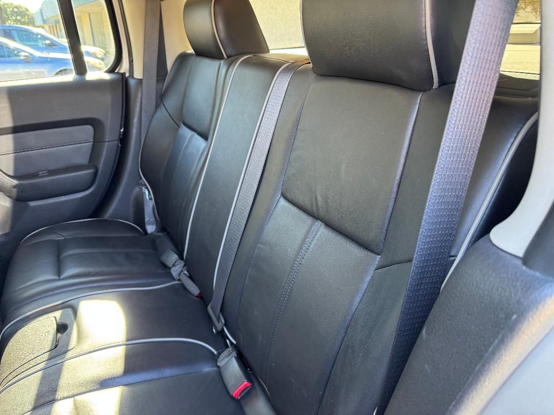 Used 2008 HUMMER H3 Alpha AWD/4WD image 6