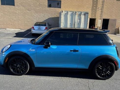 Used 2015 MINI Cooper S image 6