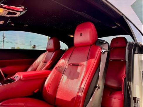 Used 2015 Rolls-Royce Wraith RWD image 8