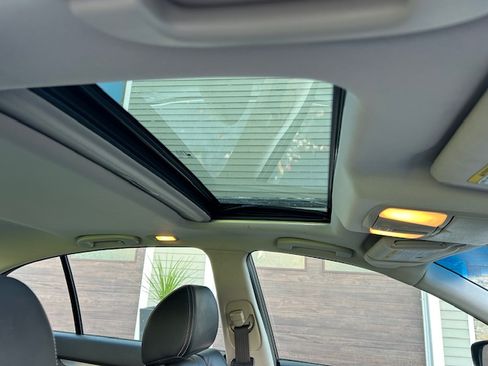 Used 2013 INFINITI G37 x Sedan w/ Premium Pkg image 9