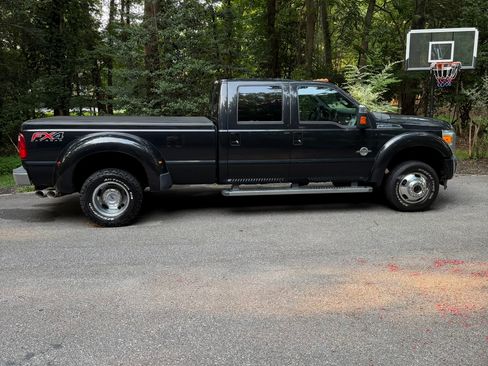 Used 2015 Ford F350 Lariat w/ Lariat Ultimate Package AWD/4WD image 1