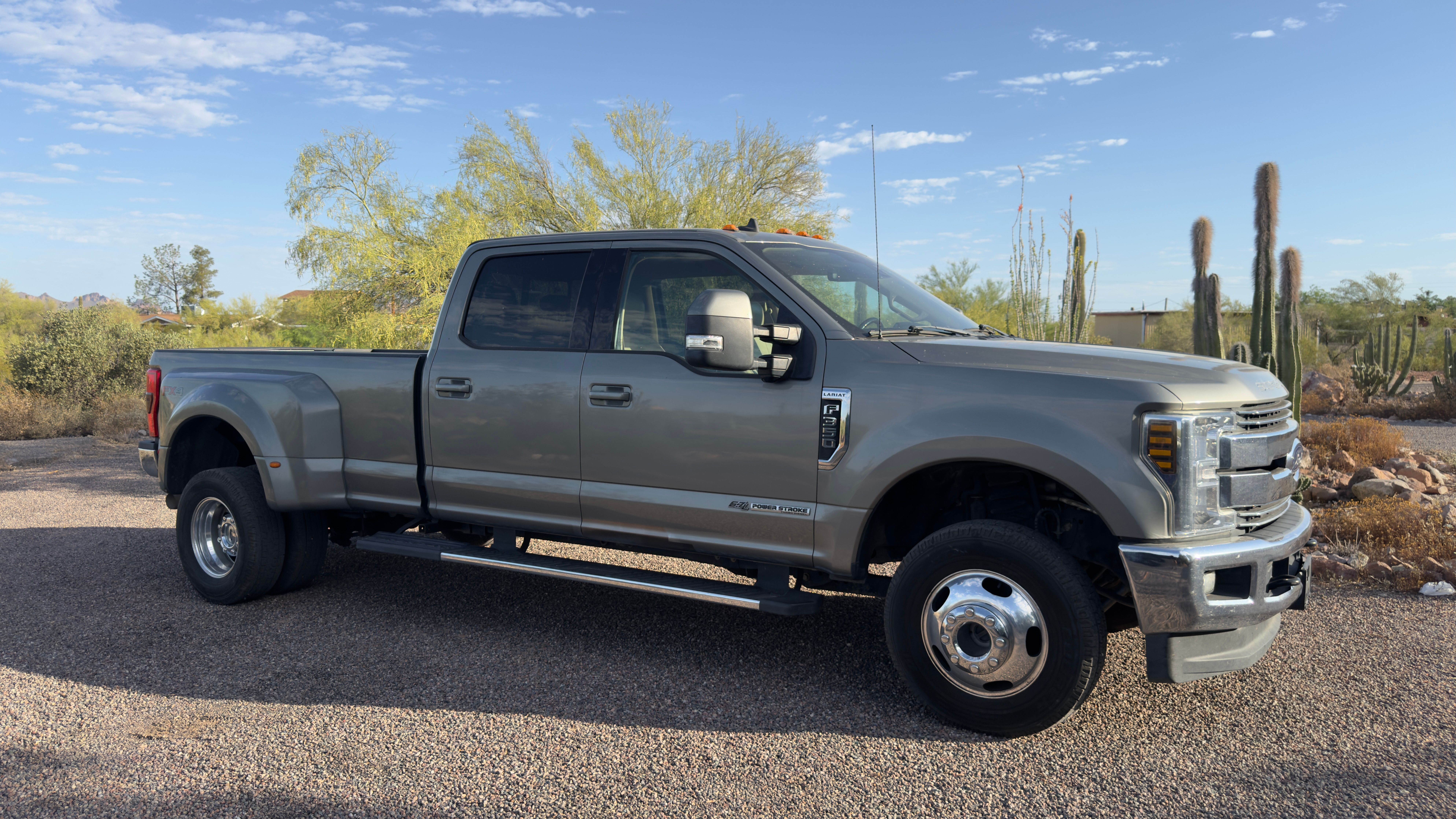 Used 2019 Ford F350 Lariat w/ Tow Technology Bundle AWD/4WD image 5