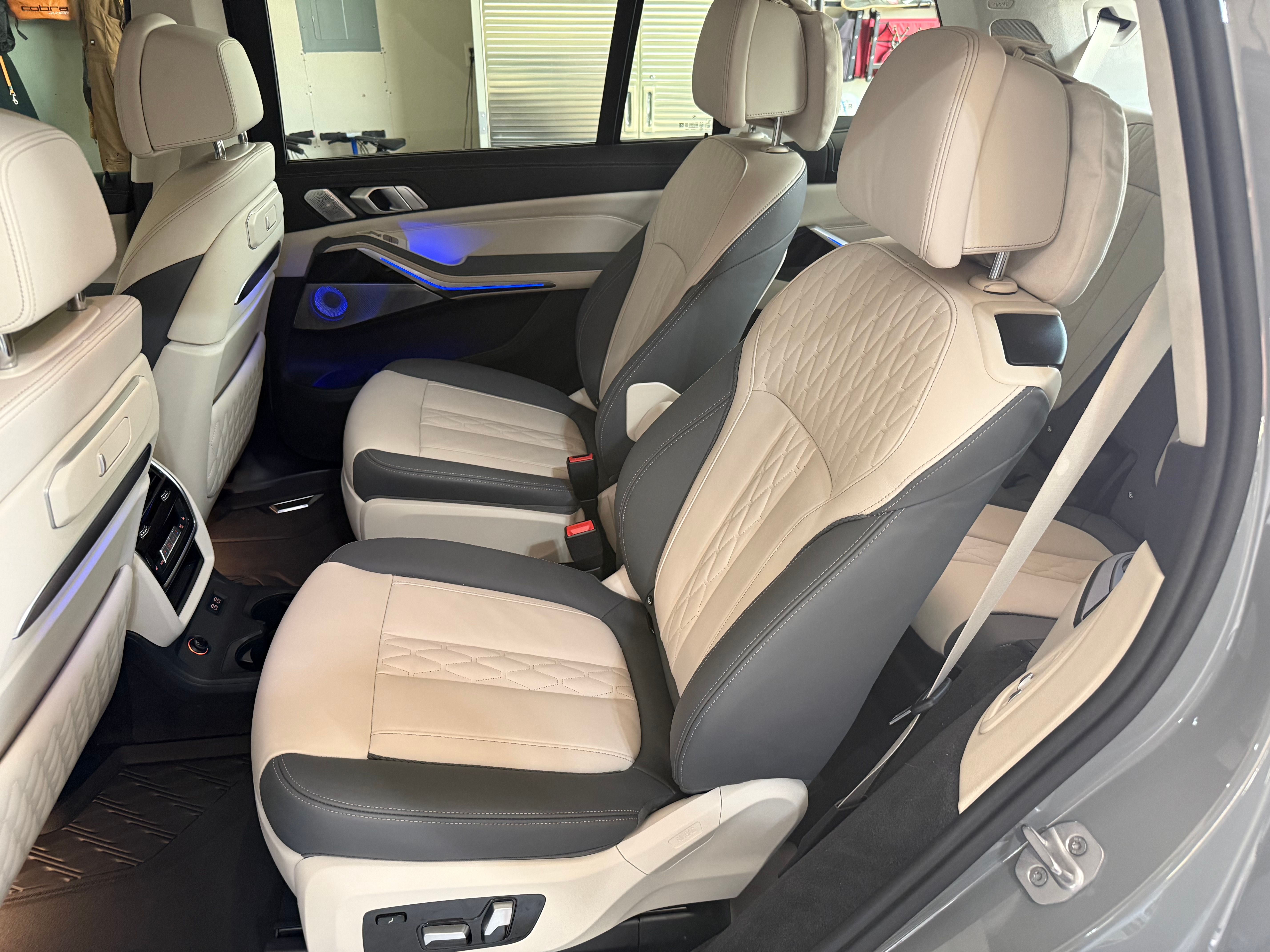Used 2025 BMW ALPINA XB7 AWD/4WD image 19